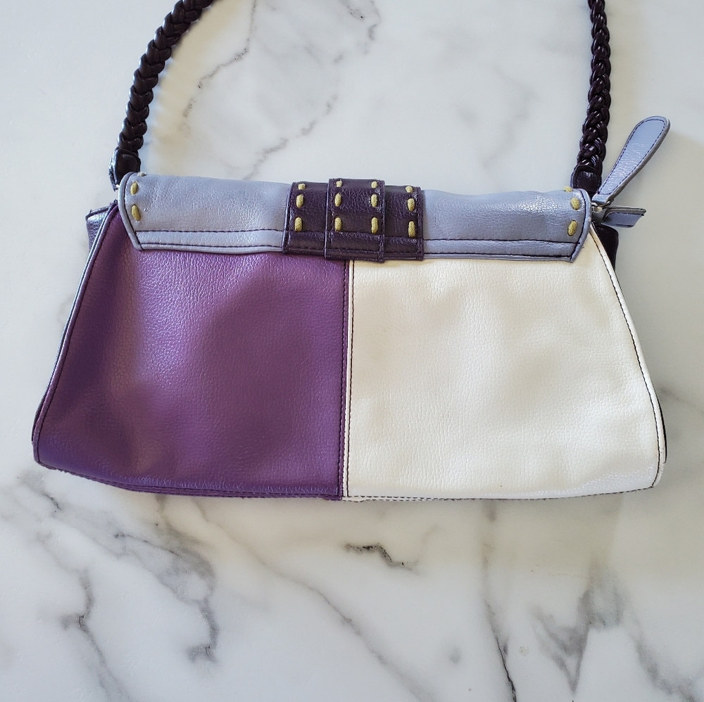 Purple & White Purse with stitching accents CUTE - Picture 15 of 16